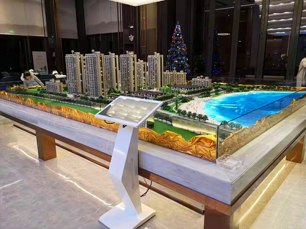 ģ�͹�˾��(zhu��n)�I(y��)ģ���OӋ������˾�ļҺ�